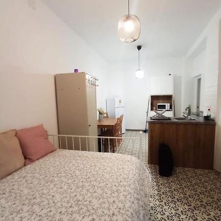 Alojamiento Con Patio Leilighet Antequera Eksteriør bilde